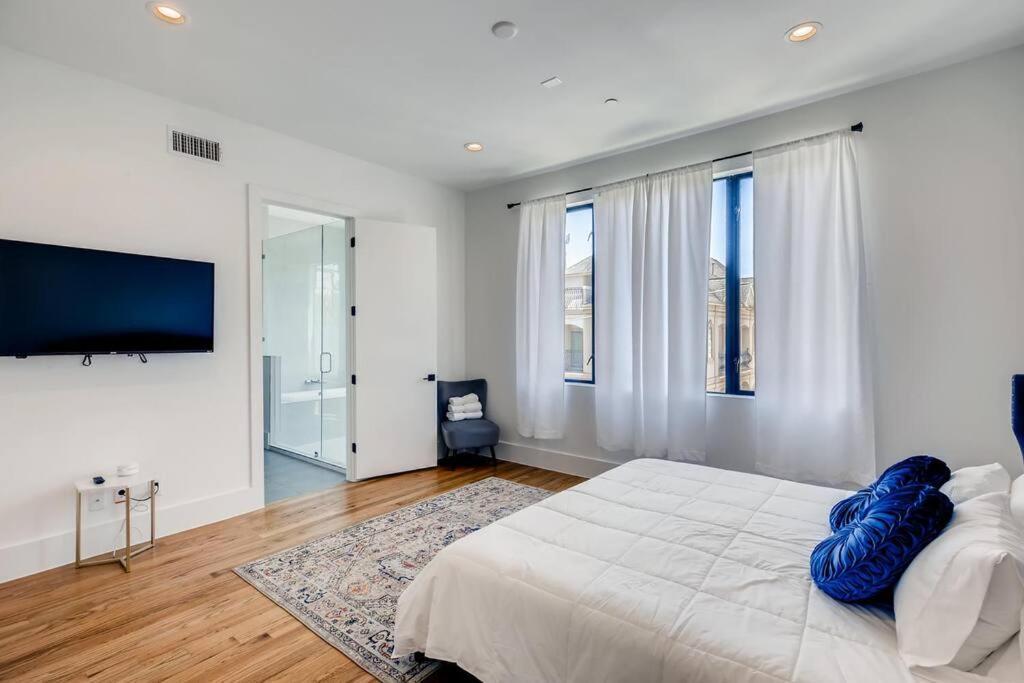 4 Story Home Mins To Downtown Houston With City Views Exteriör bild